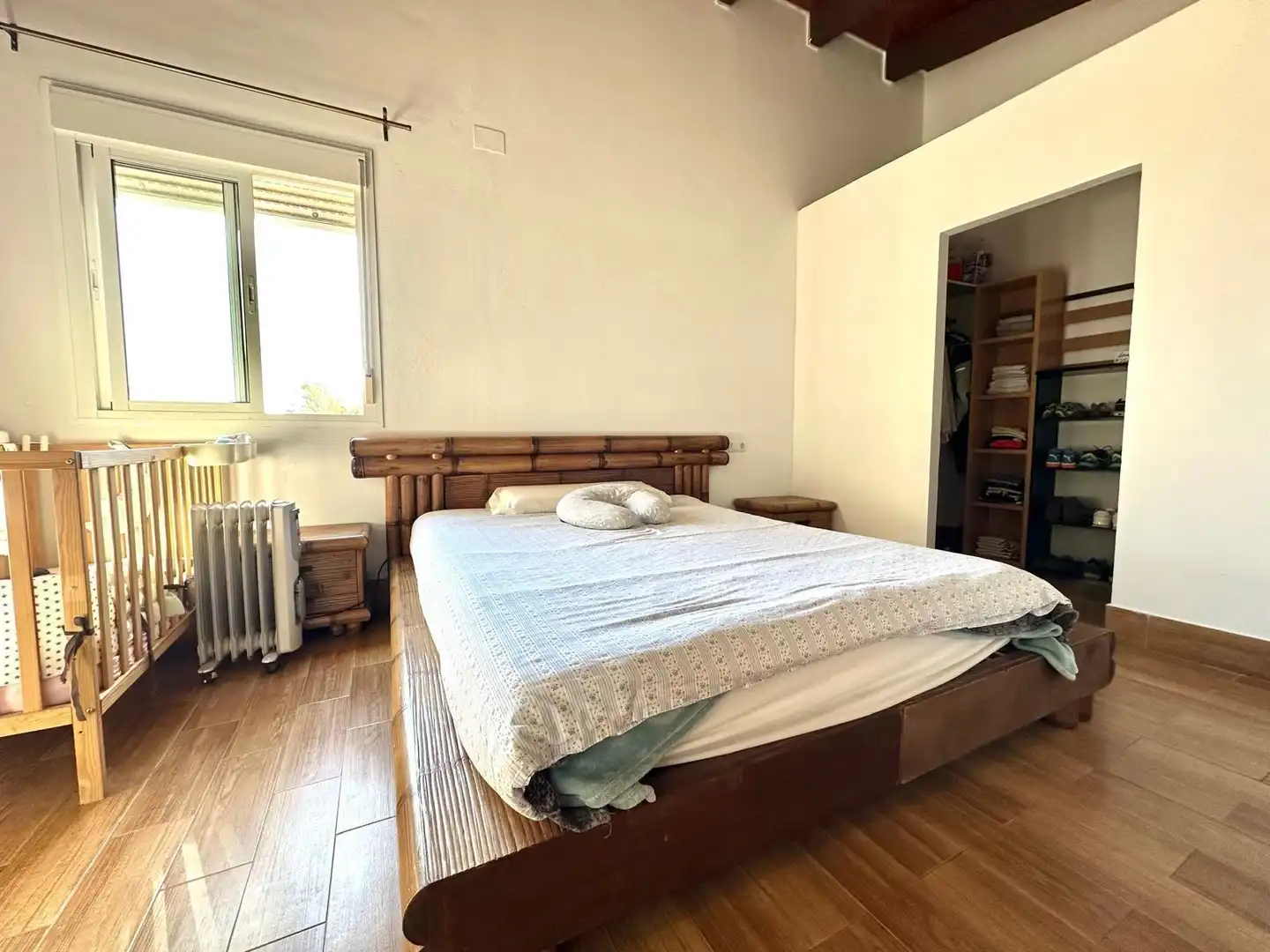 Dormitori de Casa o xalet en venda en El Puerto de Santa María amb Jardí privat