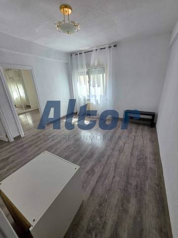 Piso en Alquiler en ALCALÁ en Pueblo Nuevo