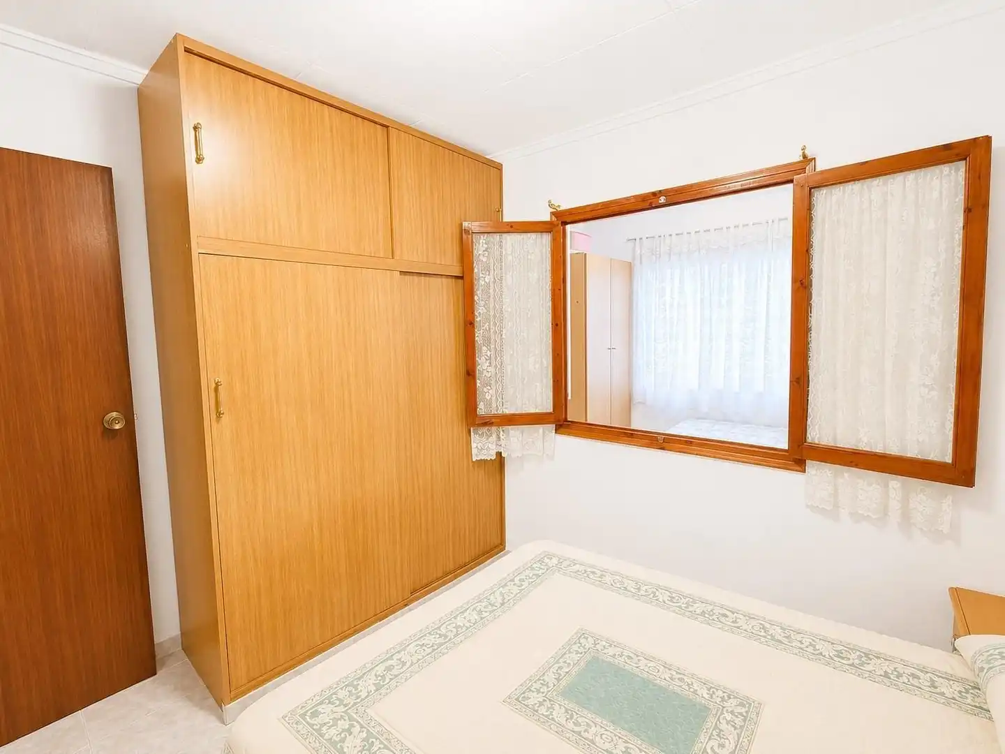 Bedroom of Houses for sale in Torrevieja  with Air Conditioner, Terrace and Furnished