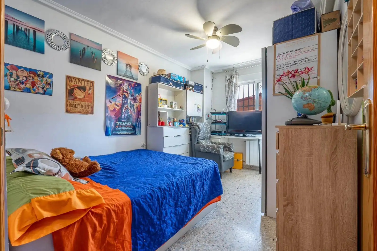 Bedroom of Flat for sale in Granada  with Air Conditioner, Heating and Terrace