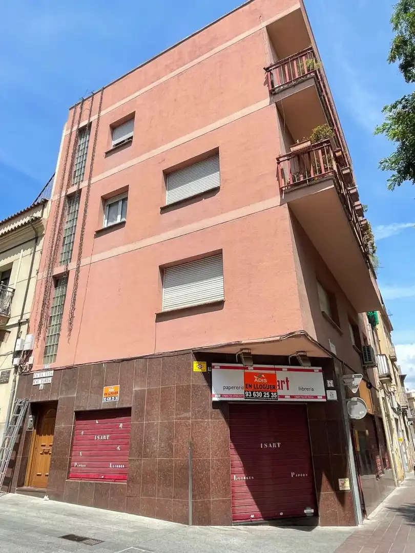 Gewerbefläche zur Miete in Llorenç Presas 6, imagen 2
