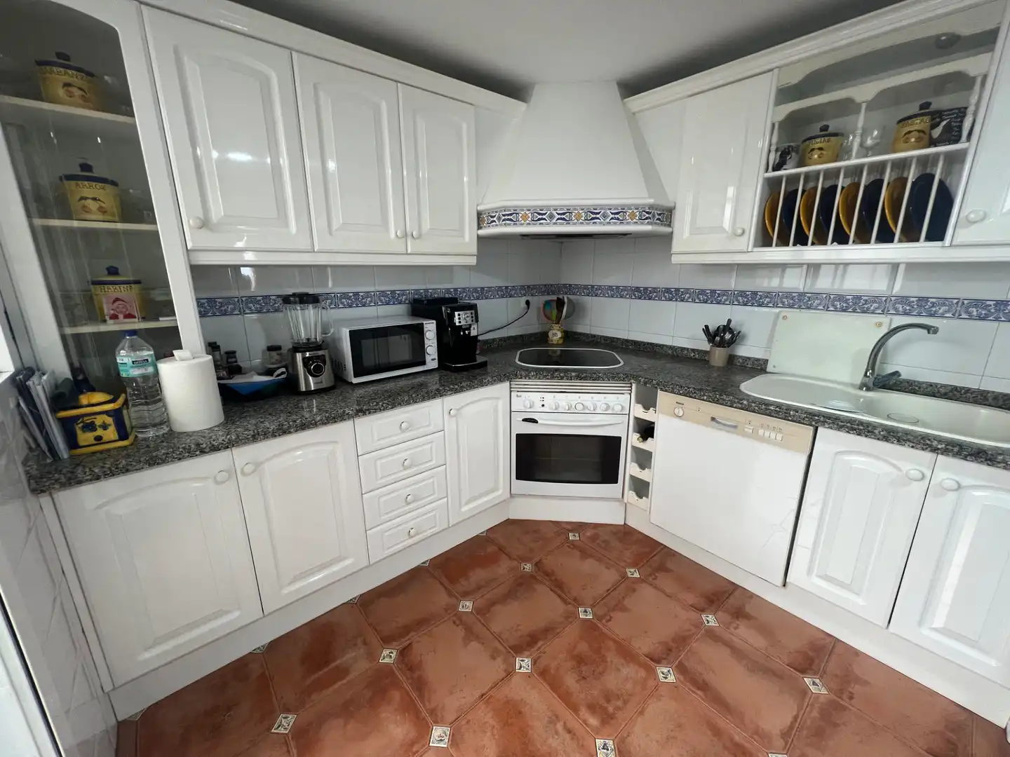 Kitchen of Flat for sale in Málaga  with Terrace and Community pool