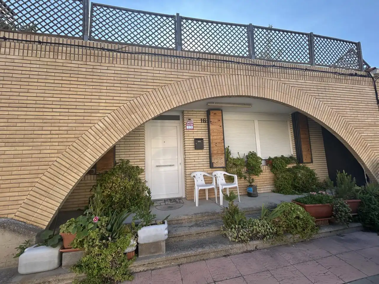 Vista exterior de Casa o xalet en venda en Fontellas amb Calefacció, Terrassa i Traster