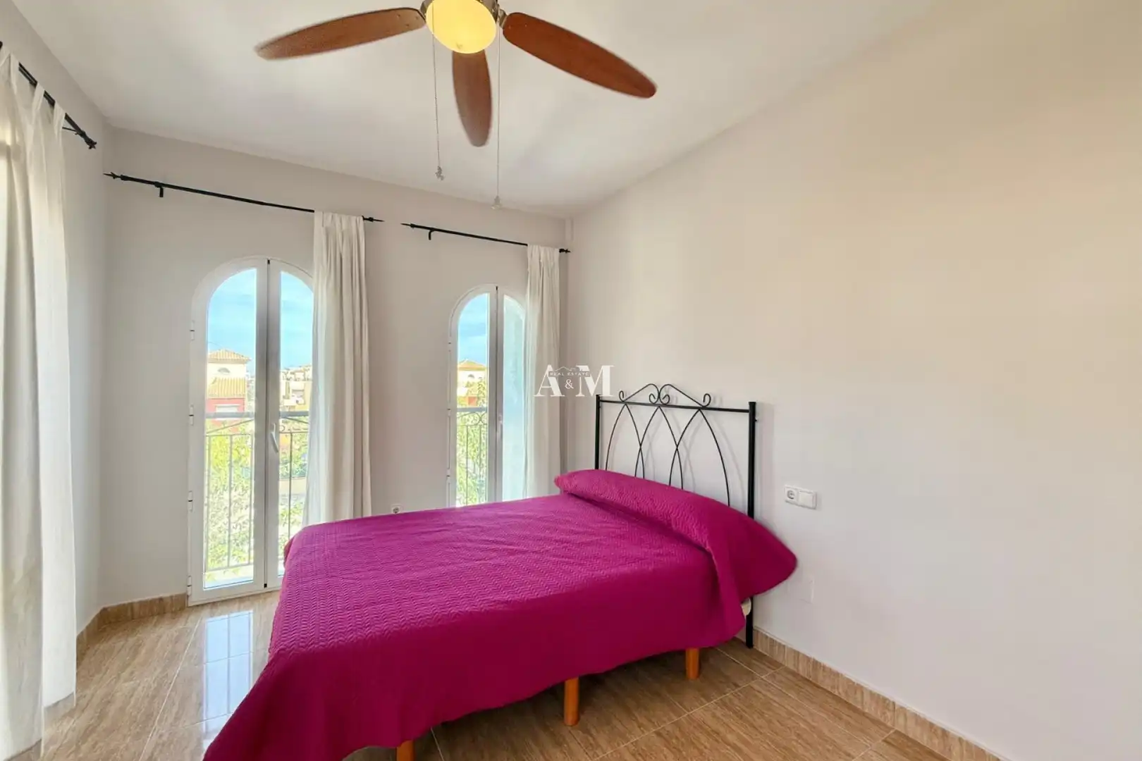 Dormitori de Casa o xalet de lloguer en Pilar de la Horadada amb Aire condicionat, Calefacció i Terrassa