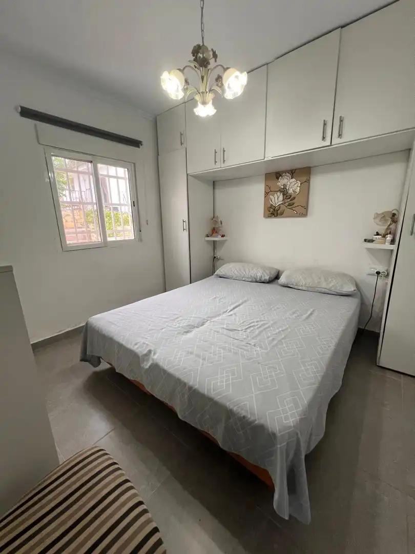 Schlafzimmer von Haus oder Chalet zum Verkauf in Llíria mit Klimaanlage, Heizung und Privatgarten