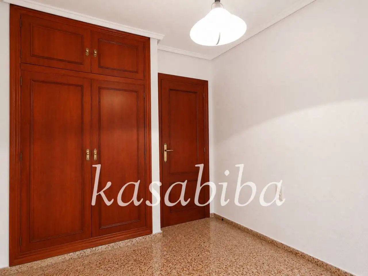 Flat for sale in Calle RIBARROJA, Centro Ciudad