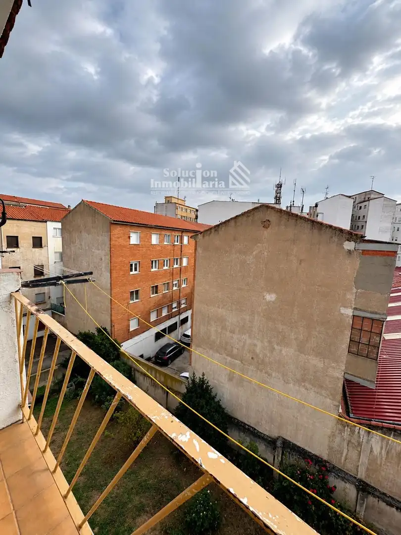 Vista exterior de Piso en venta en Vidal