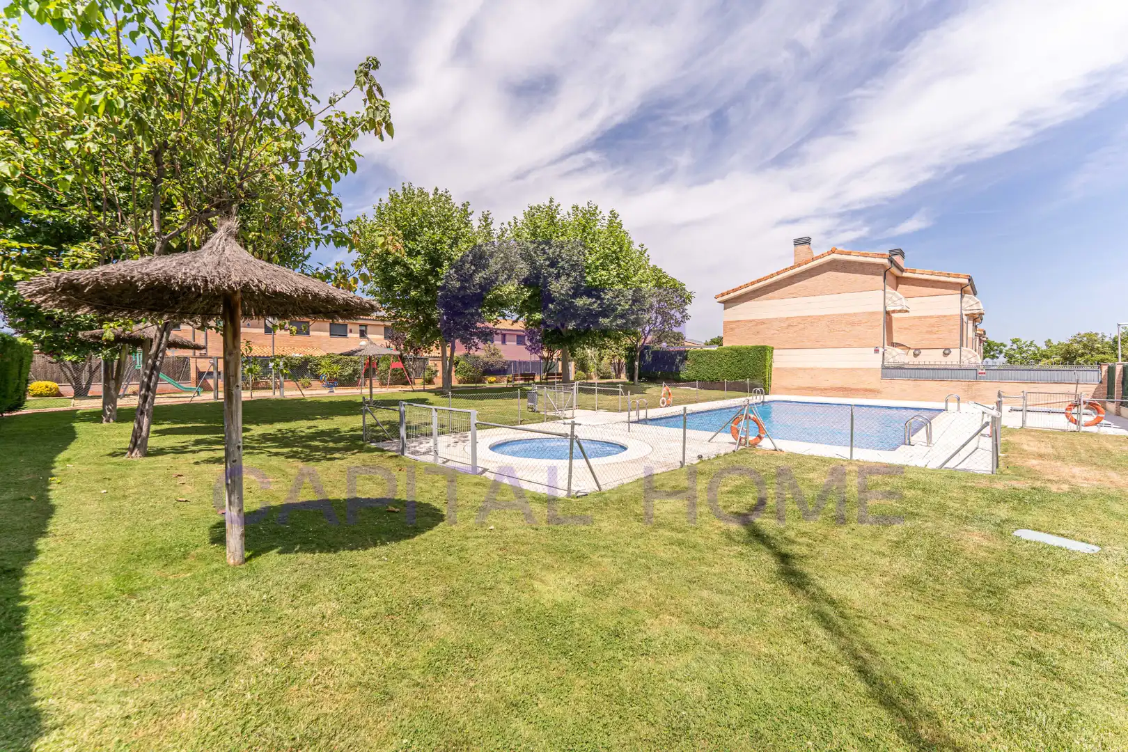 Jardín de Casa adosada en venta en Navalcarnero con Aire acondicionado, Calefacción y Jardín privado