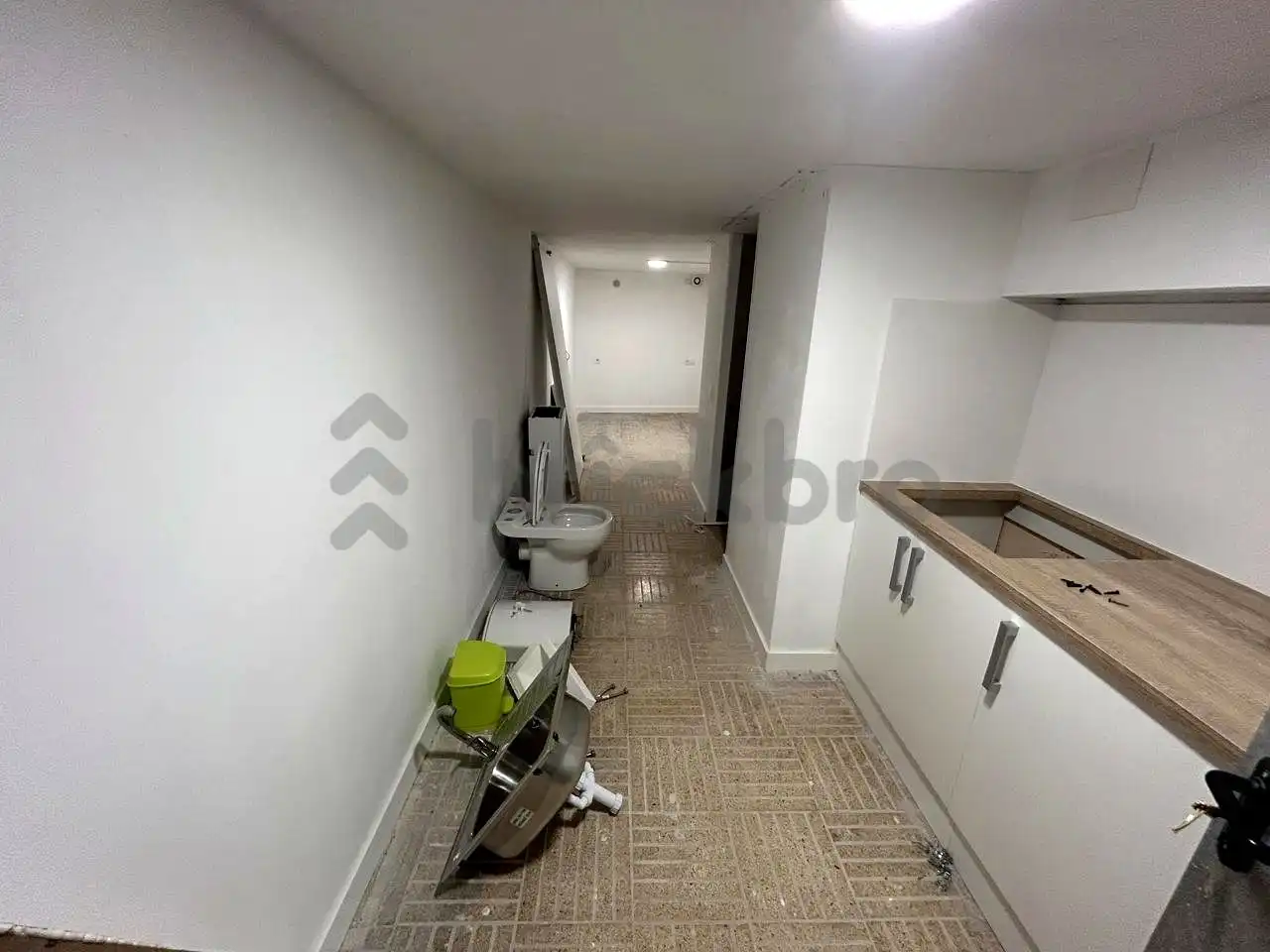 Business premises for sale in De La Manigua, imagen 13