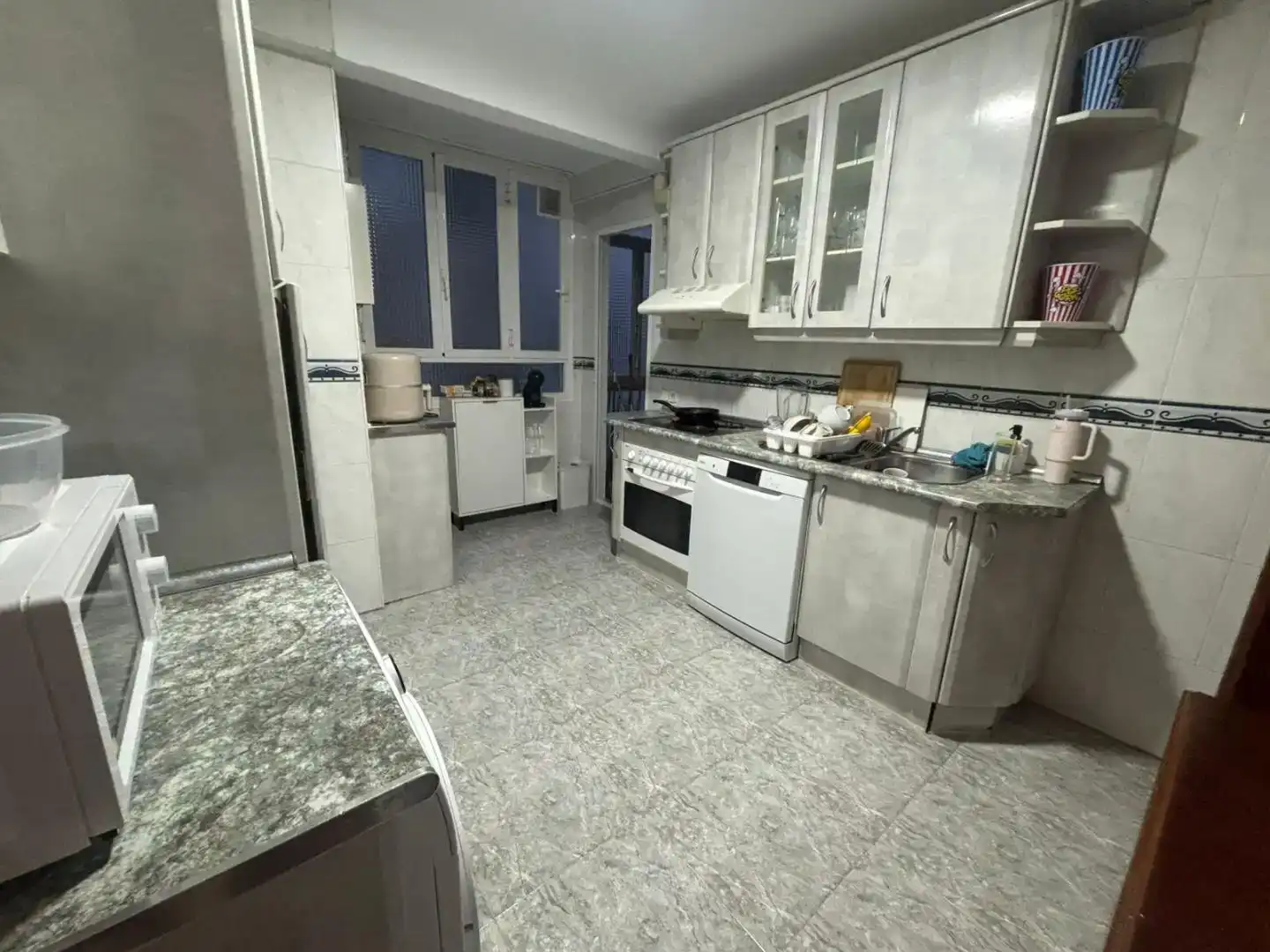 Kitchen of Flat for share in Madrid  with Furnished and Balcony