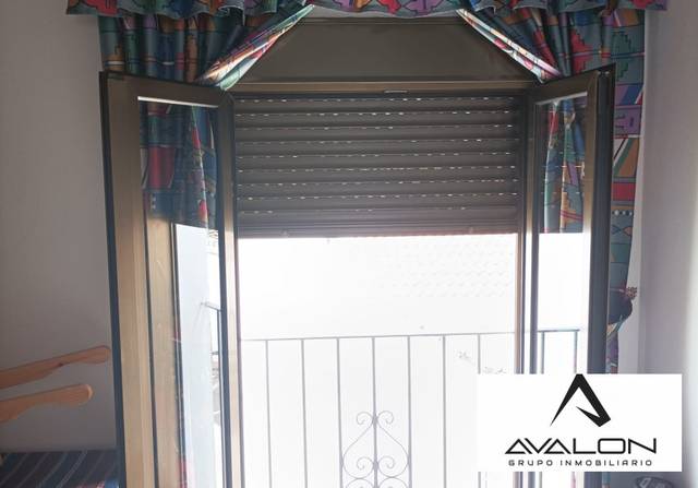 Casa-chalet en Venta en Calle González Bravo en Encinasola