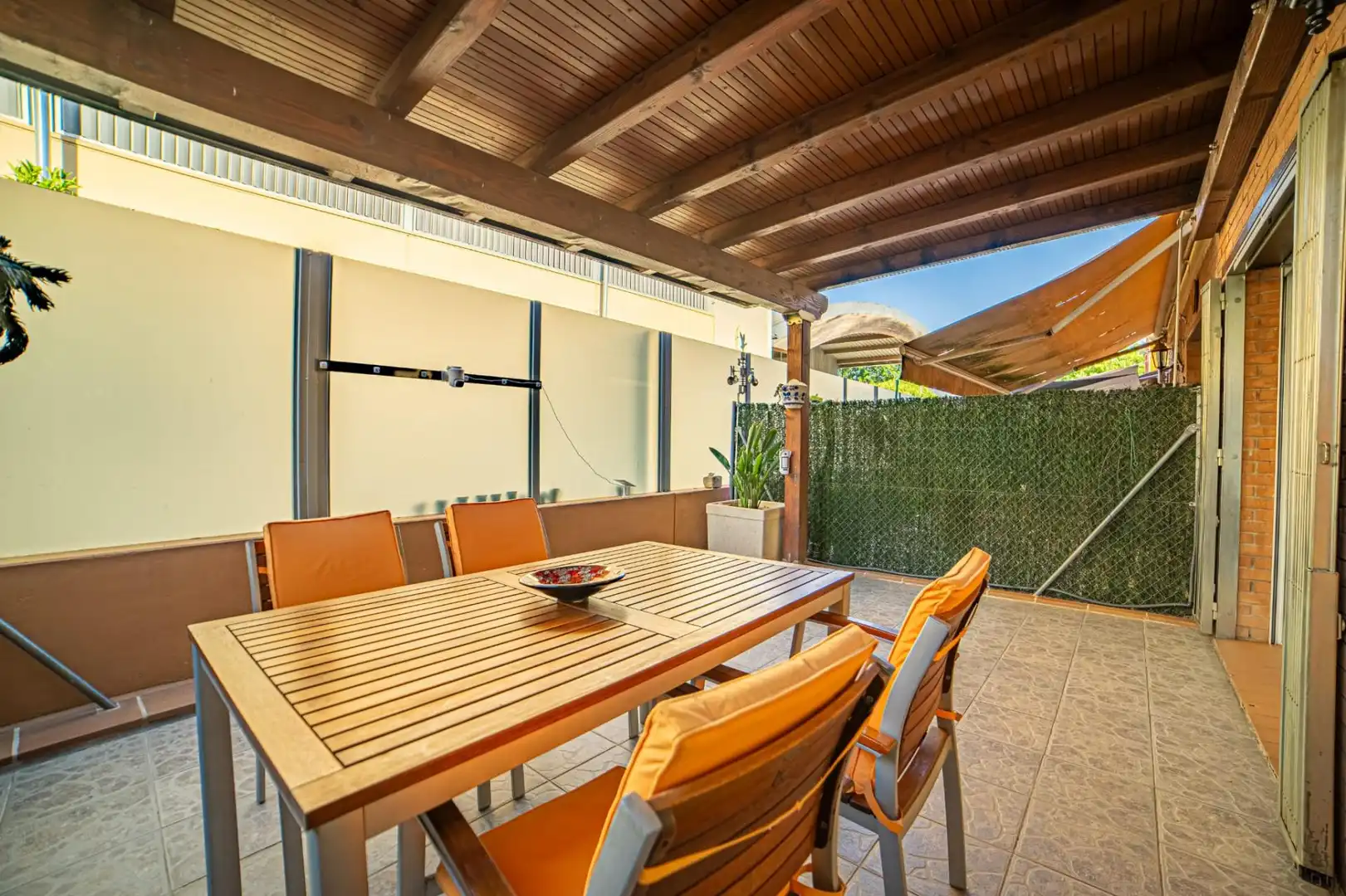 Terraza de Casa adosada en venta en Girona con Terraza y Alarma