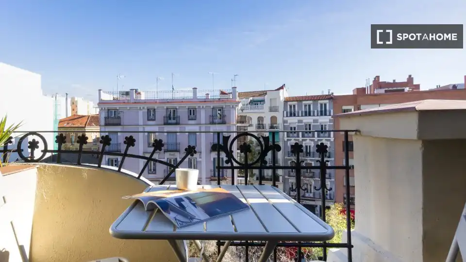 Piso con terraza en alquiler en Chamberí, imagen 12