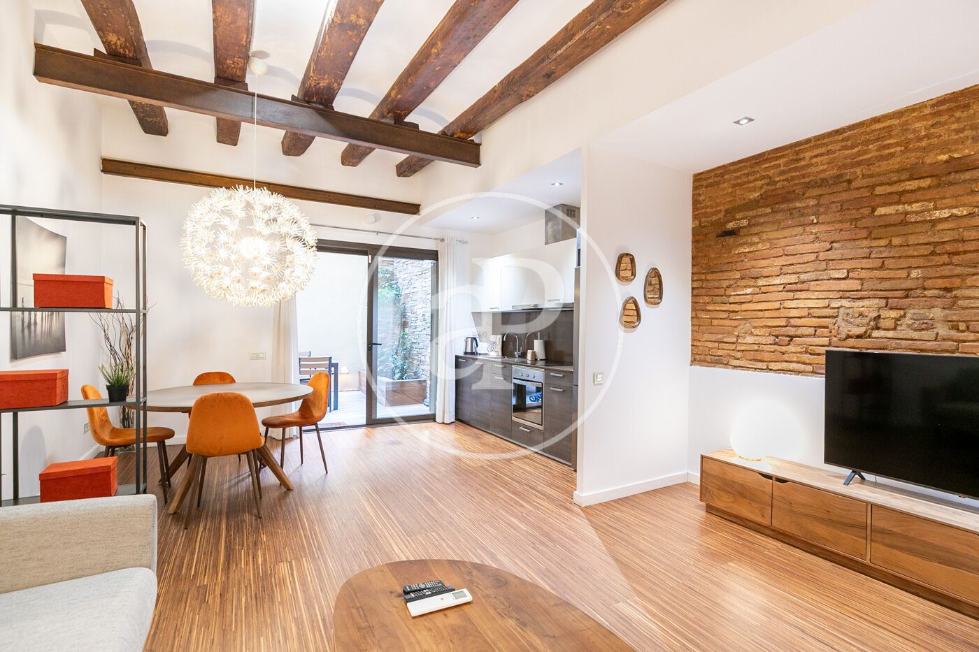 Living room of Flat for sale in  Barcelona Capital  with Air Conditioner, Heating and Terrace