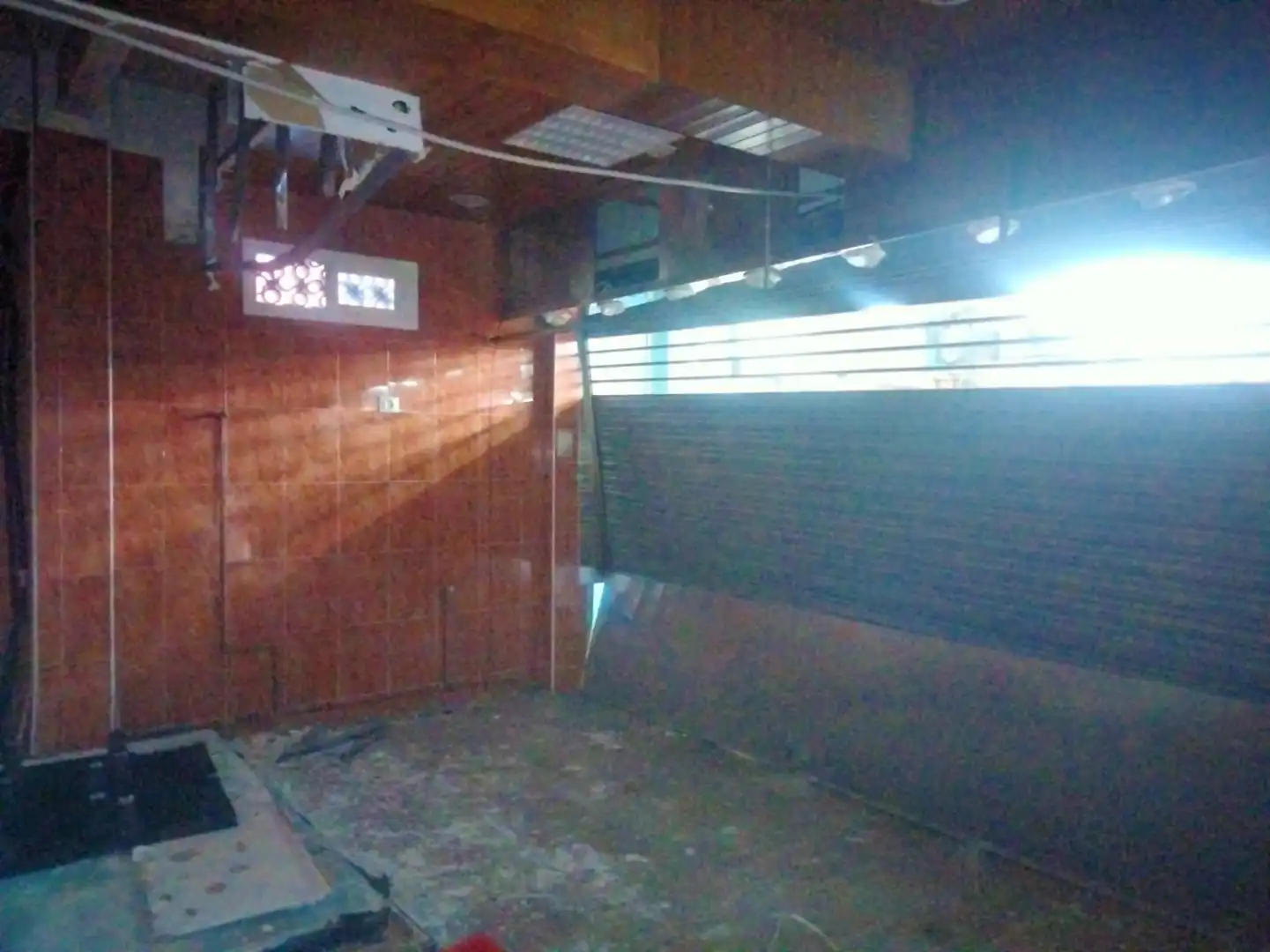 Local comercial en venda a Juan de la Cierva, imagen 4