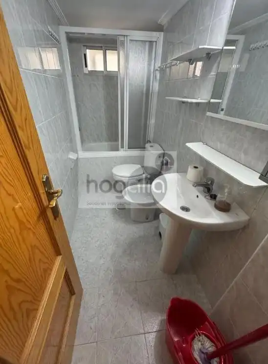 Piso de alquiler en Juan XXIII - Rochelambert