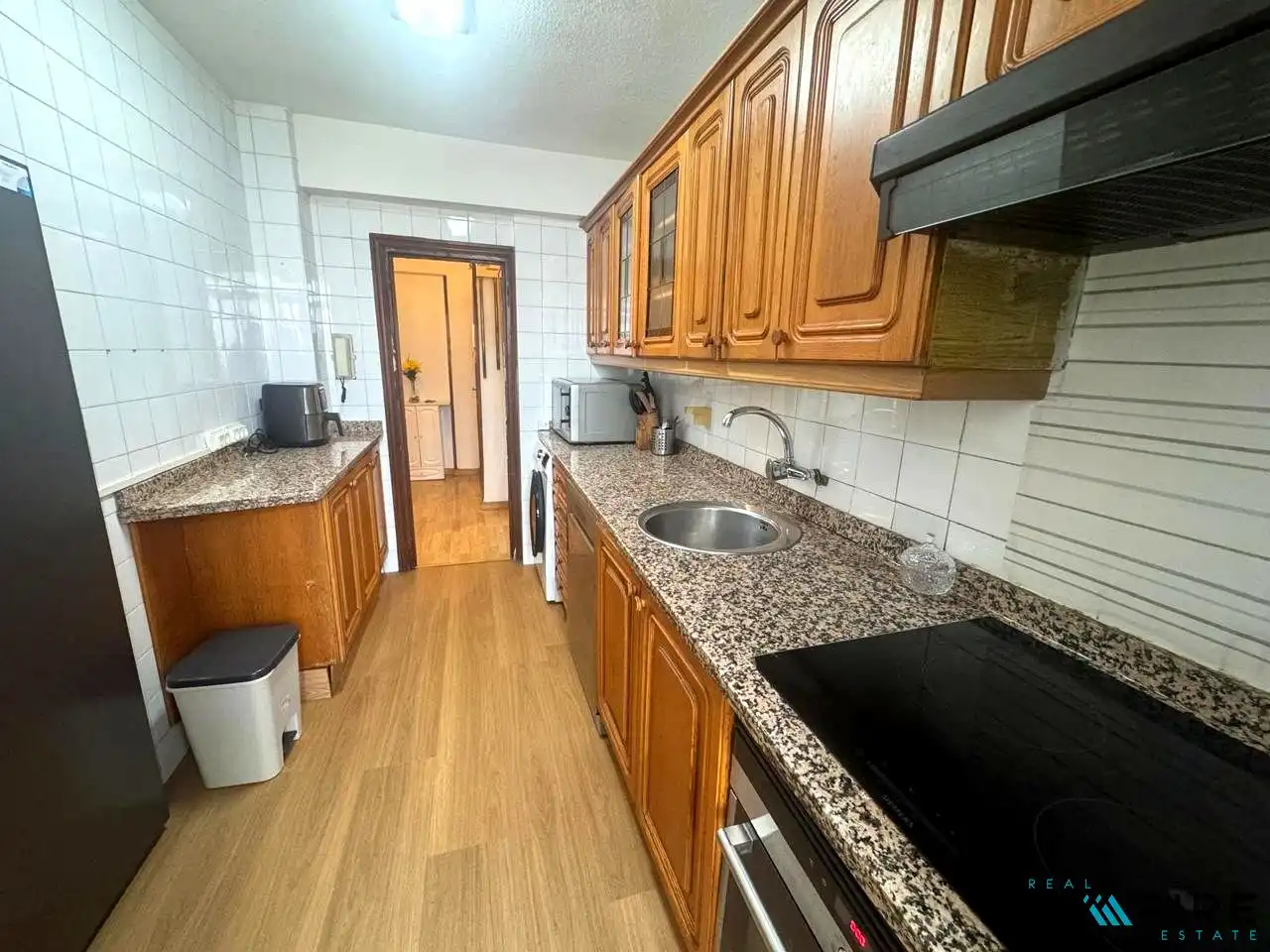 Kitchen of Flat for share in Zarzaquemada