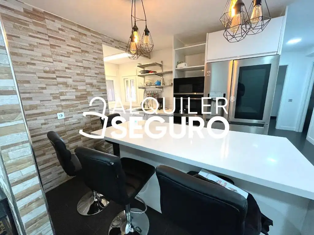 Kitchen of Flat for rent in Madrid  with Air Conditioner, Heating and Furnished