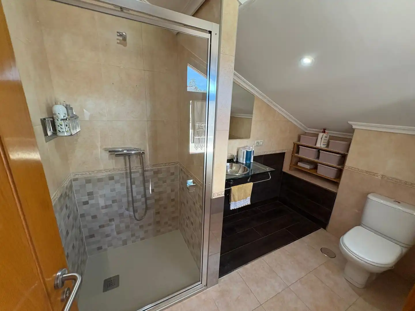 Baño de Ático de alquiler en Mondariz-Balneario con Calefacción, Terraza y Trastero