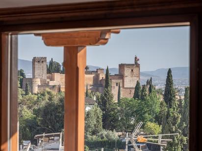 Dormitori de Casa o xalet en venda en  Granada Capital amb Aire condicionat, Terrassa i Balcó