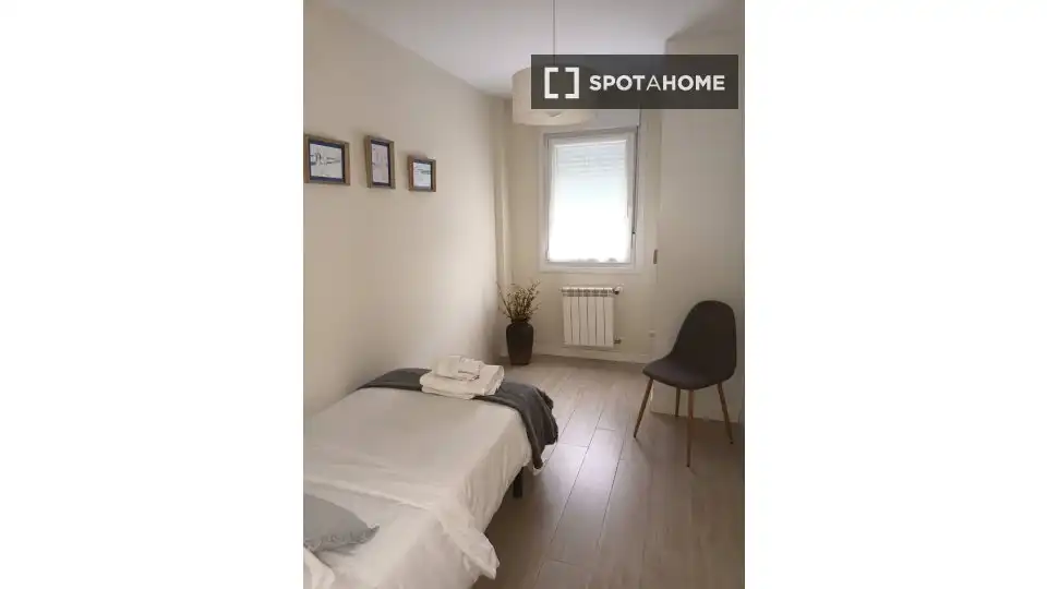 Bedroom of Apartments for share in Santander  with Air Conditioner, Heating and Terrace