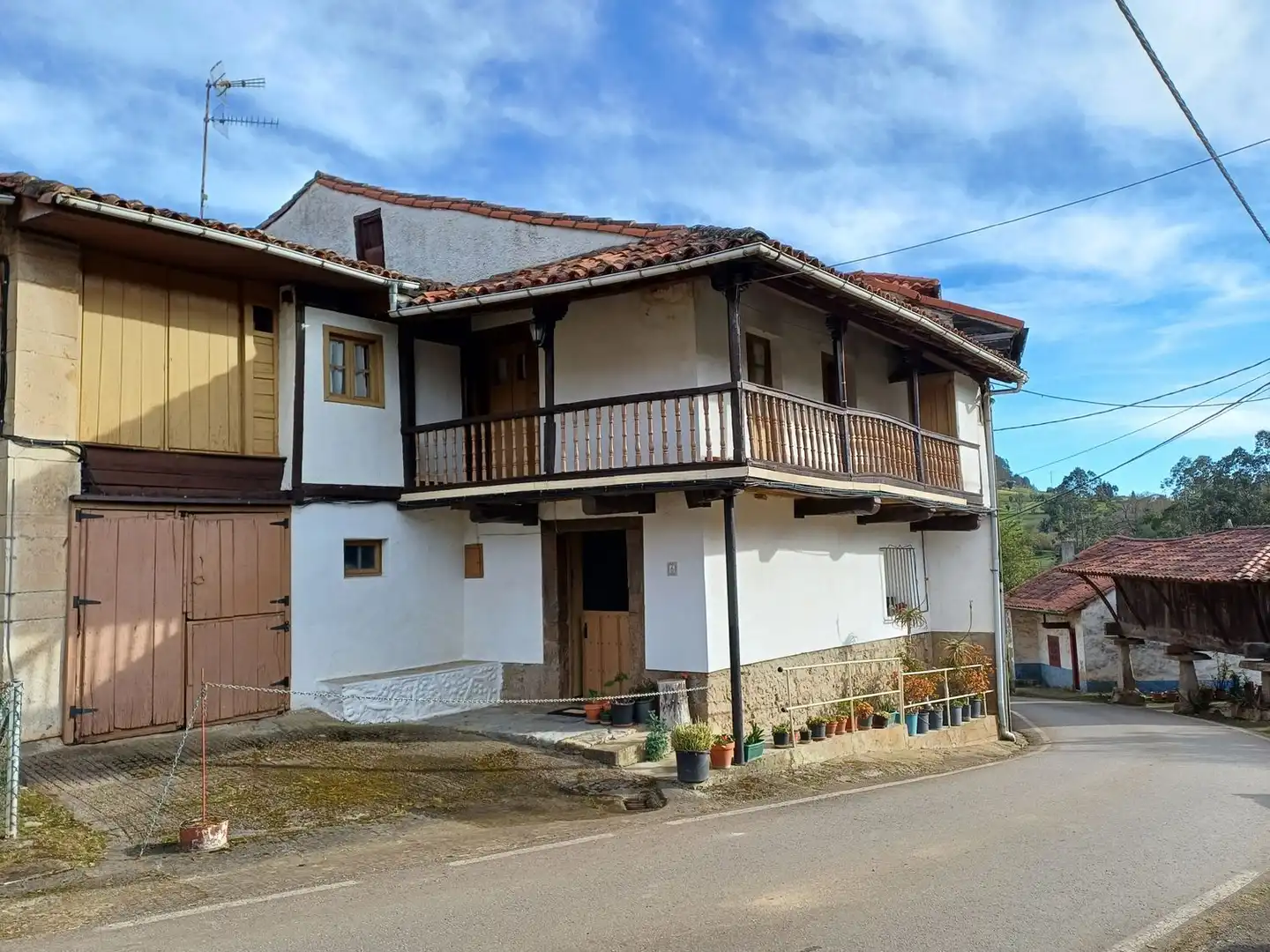 Vista exterior de Casa o xalet en venda en Illas amb Terrassa, Traster i Piscina