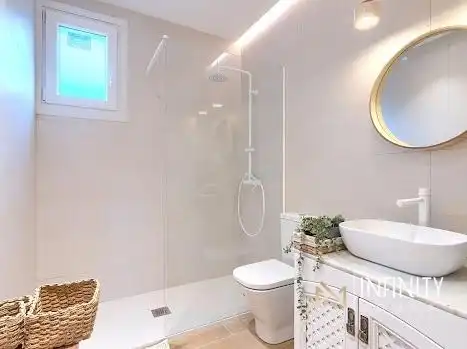 Baño de Piso de alquiler en Bilbao  con Calefacción y Terraza
