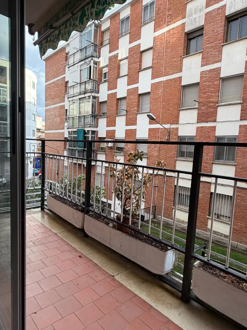 Terraza de Piso de alquiler en Plasencia con Aire acondicionado, Amueblado y Balcón