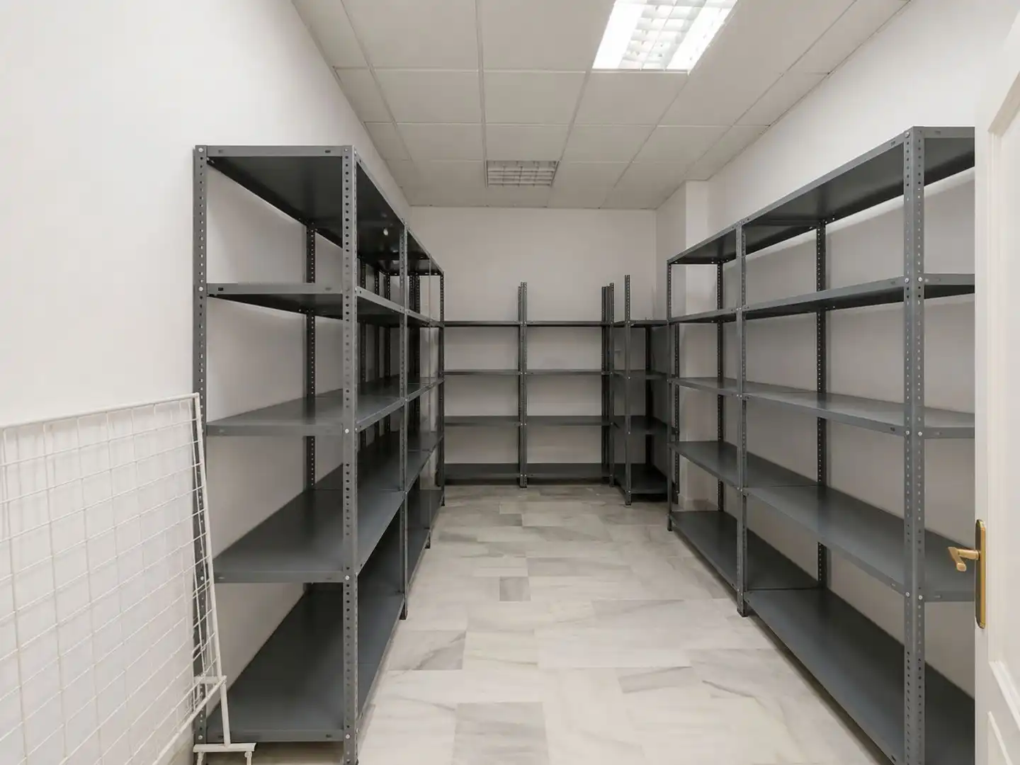 Büro mit Aufzug zum Verkauf in Historiador Juan Manzano 2, imagen 9