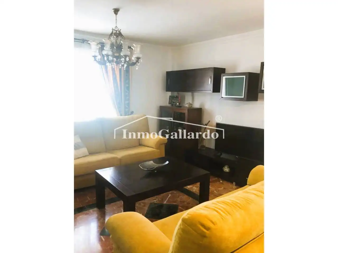 Wohnzimmer von Haus oder Chalet zum Verkauf in Rincón de la Victoria mit Privatgarten, Terrasse und Schwimmbad