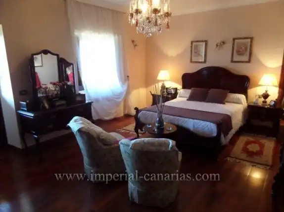 Detached house with pool for sale in San Antonio - Las Arenas, imagen 7