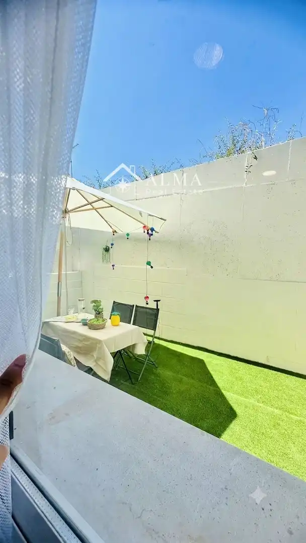 Terrassa de Casa adosada en venda en Ontígola amb Aire condicionat, Calefacció i Traster