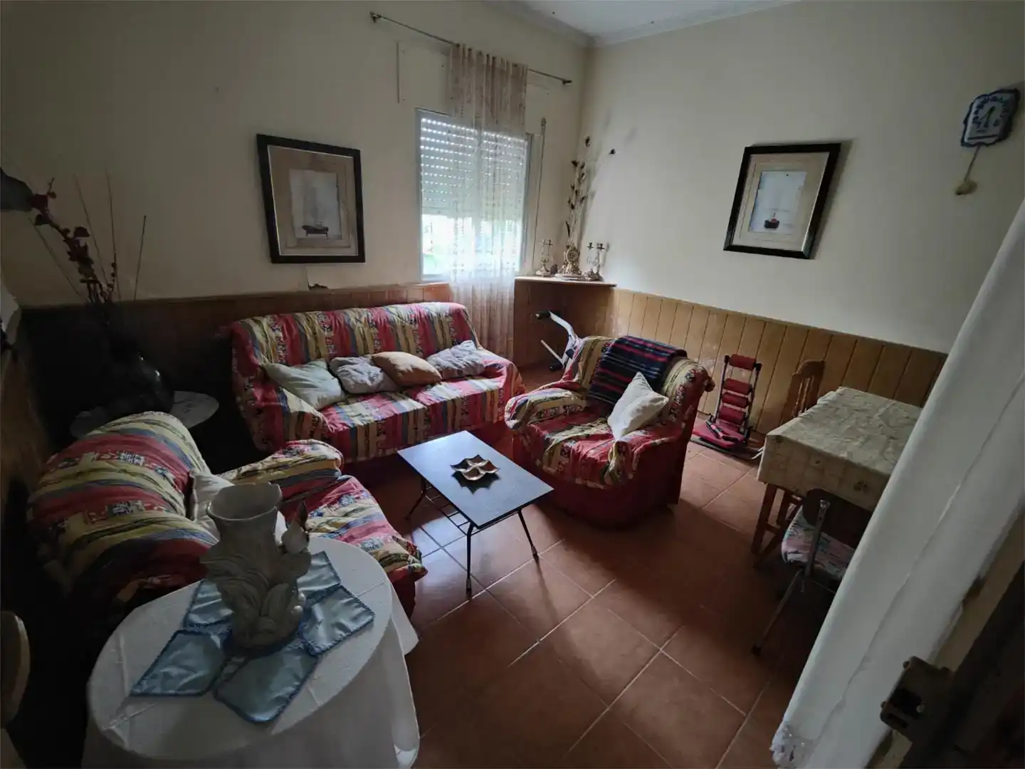 Sala d'estar de Casa adosada en venda en Monforte de Lemos amb Jardí privat, Traster i Moblat