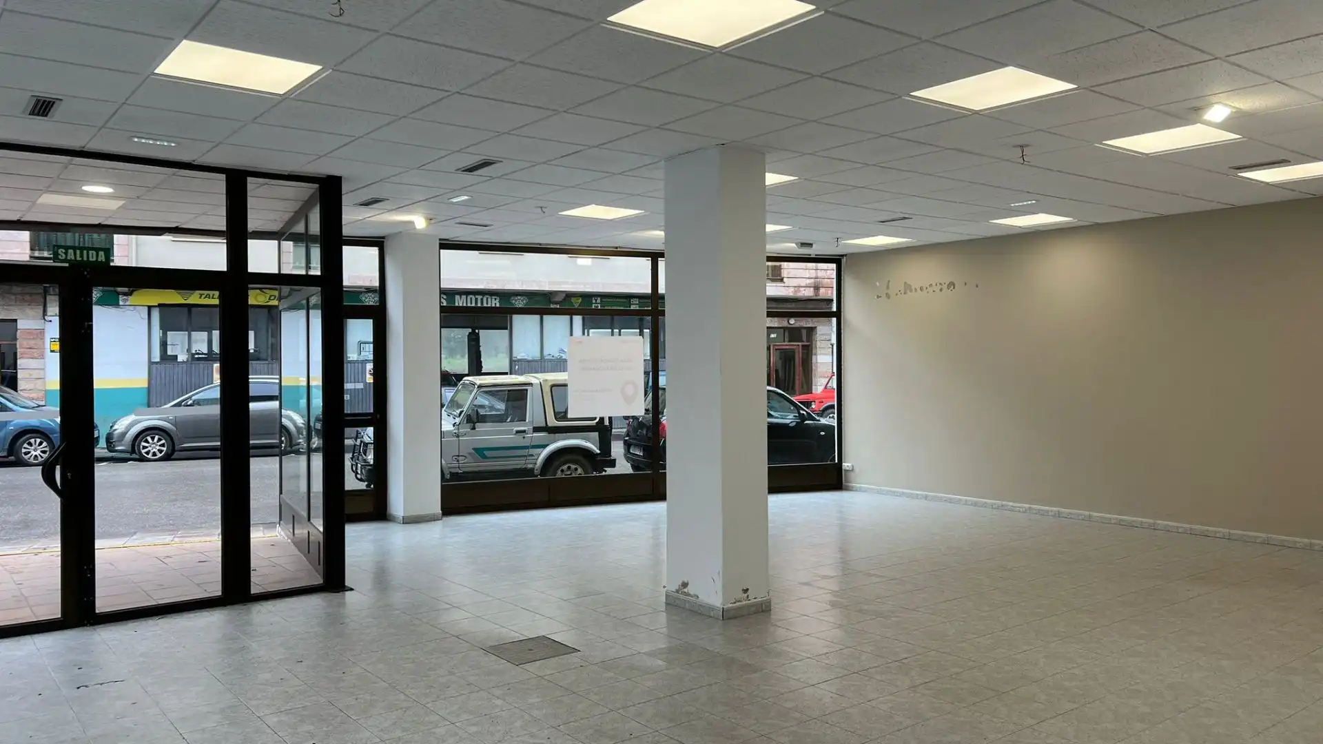 Local comercial en alquiler en Cangas de Onís, imagen 3