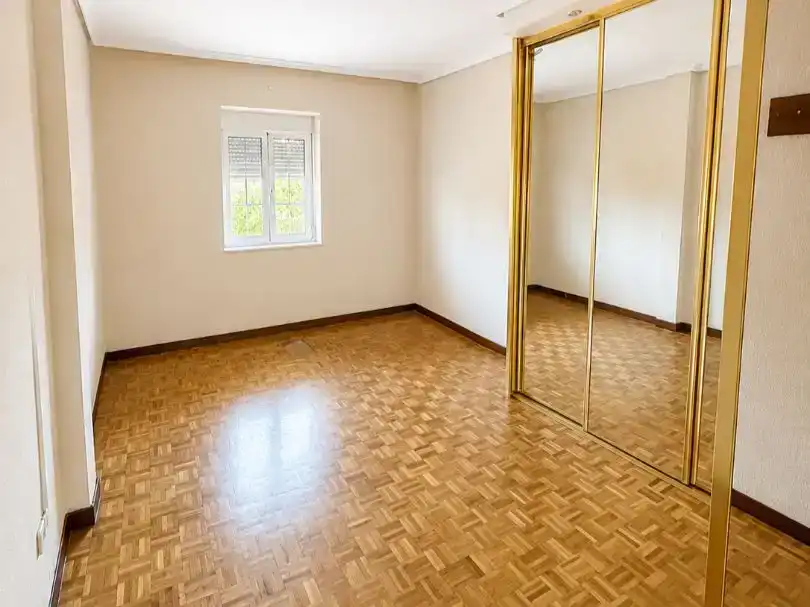 Habitación de Piso en venta en Castilla - Hermida