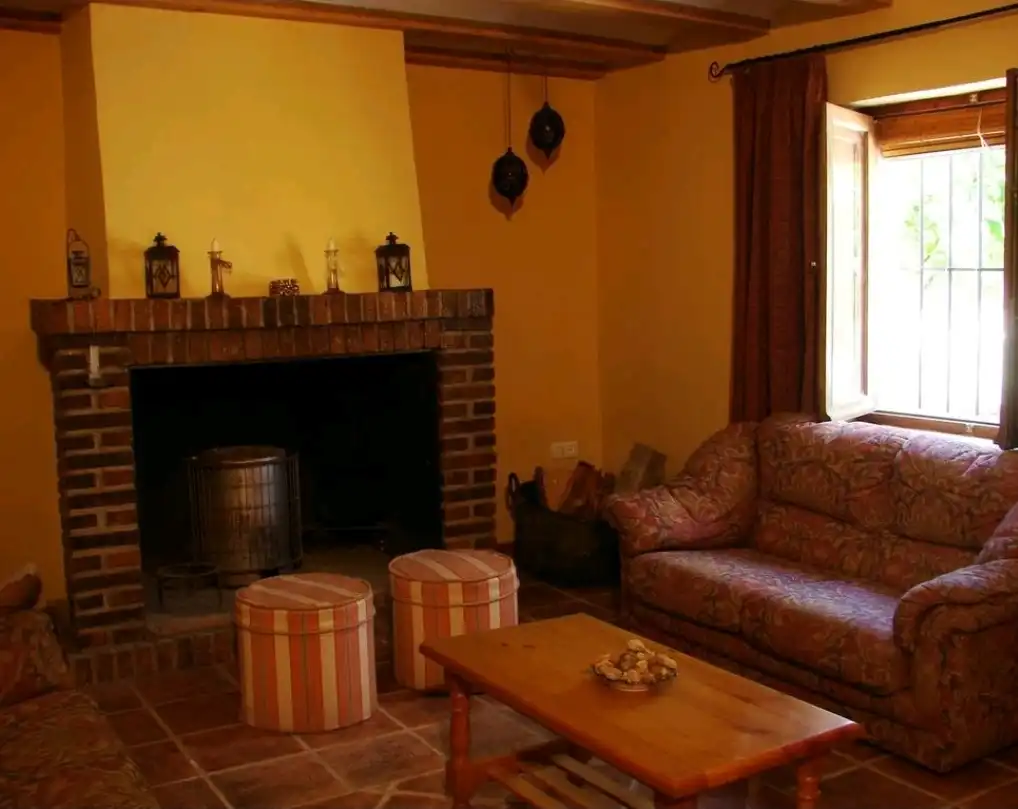 Casa rústica amb jardí en venda a RM-517 16, imagen 2
