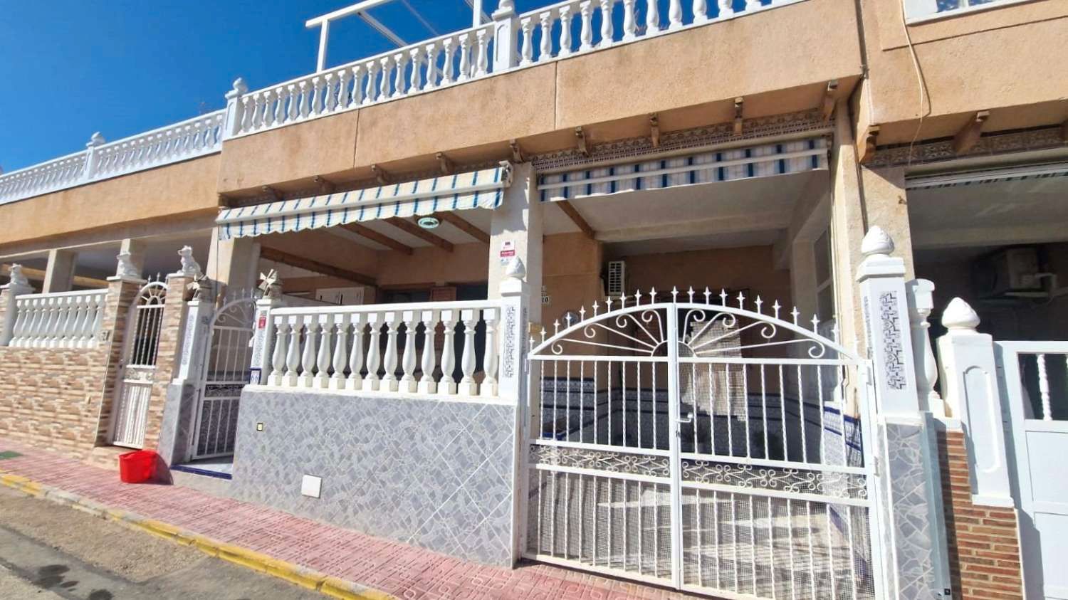 Exterior view of House or chalet for sale in Torrevieja  with Air Conditioner, Heating and Terrace