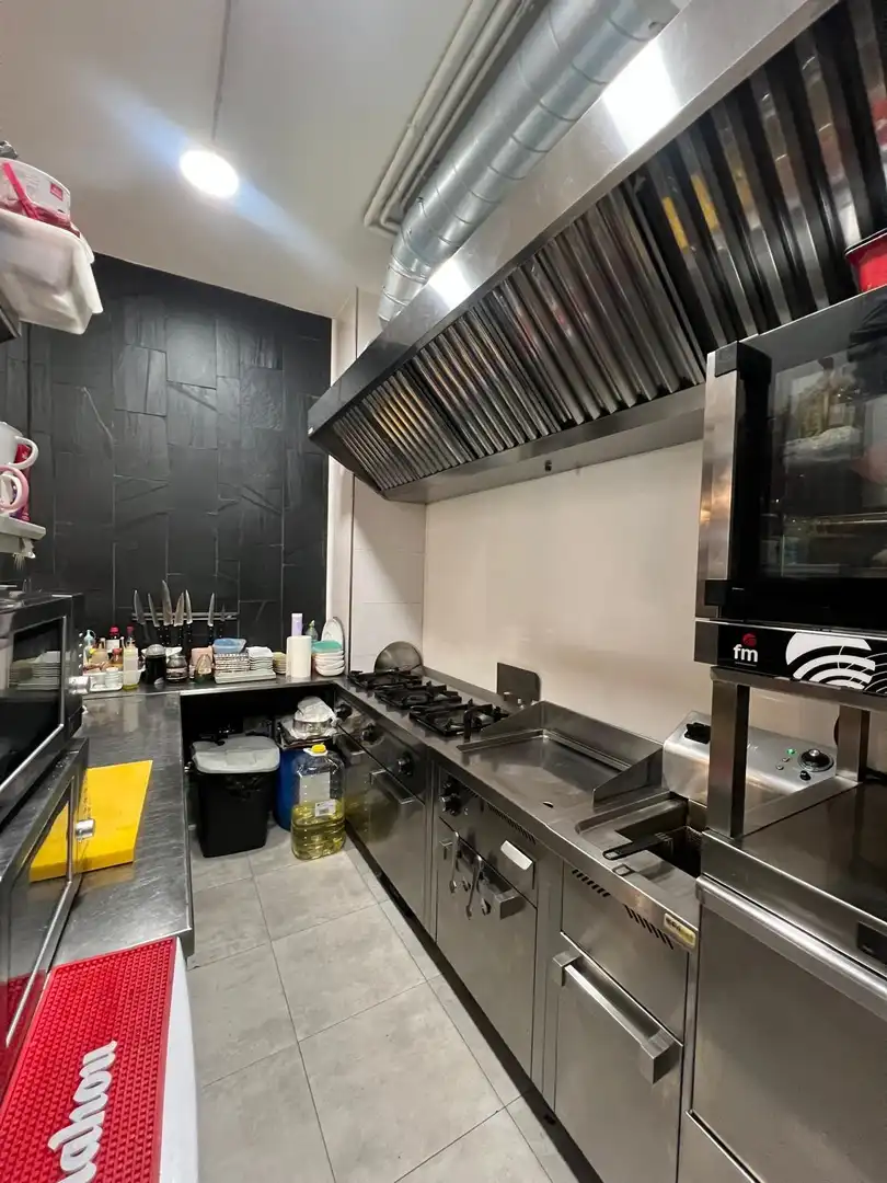 Cocina de Local en traspaso en Salamanca con Aire acondicionado y Amueblado