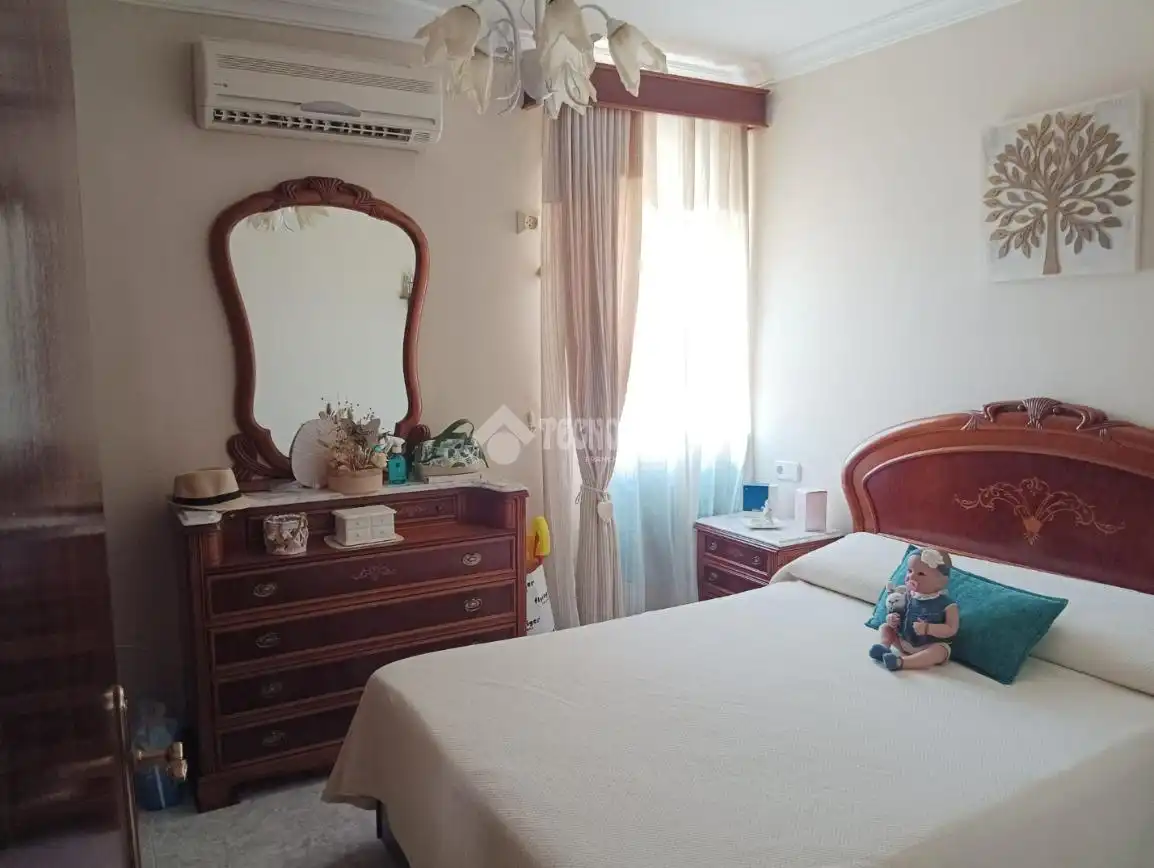 Flat for sale in BDA. PAZ, Arahal
