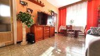 Living room of Flat for sale in Sabadell  with Terrace and Balcony