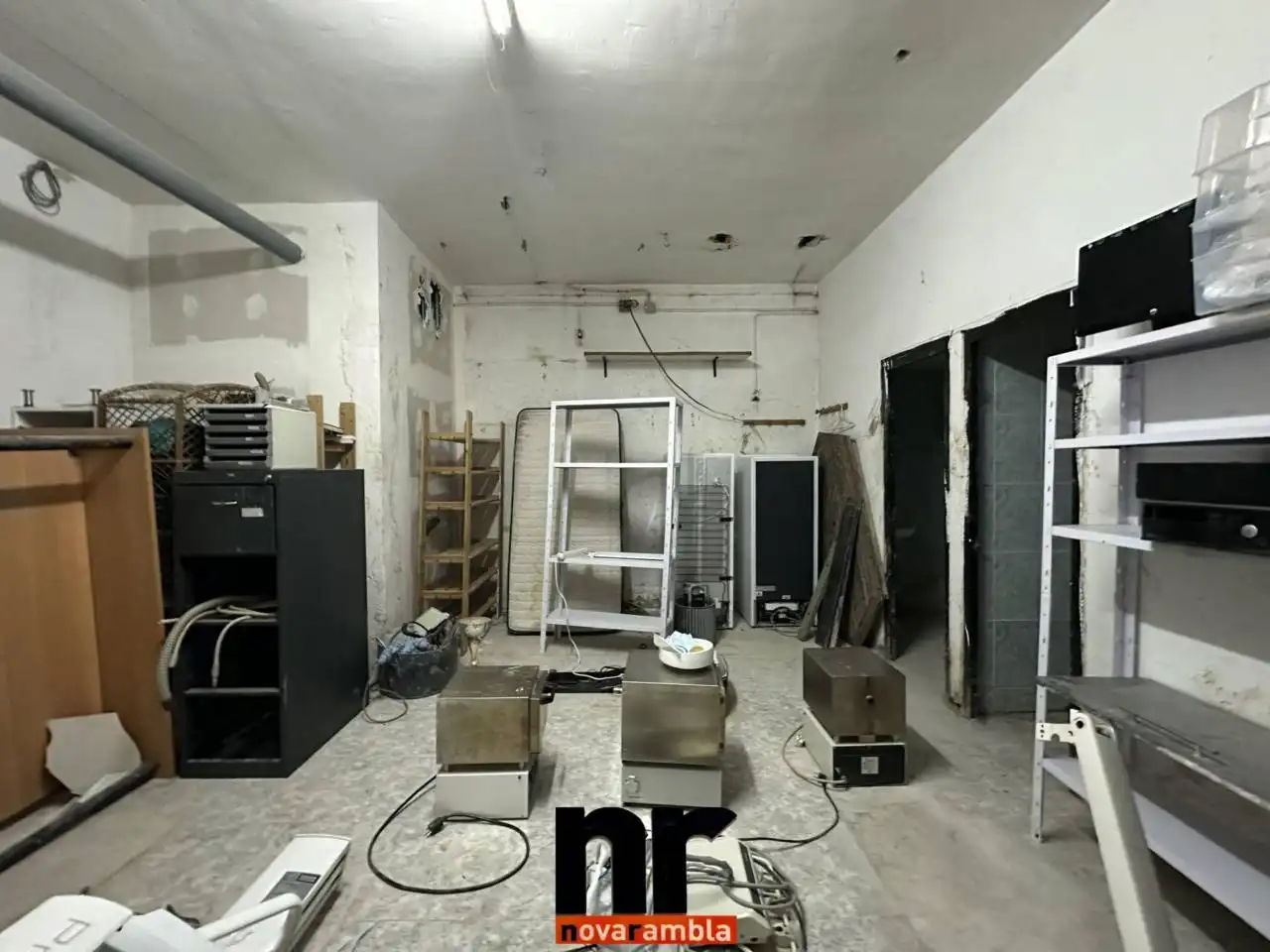 Gewerbefläche zum Verkauf in Calle Monturiol, imagen 10