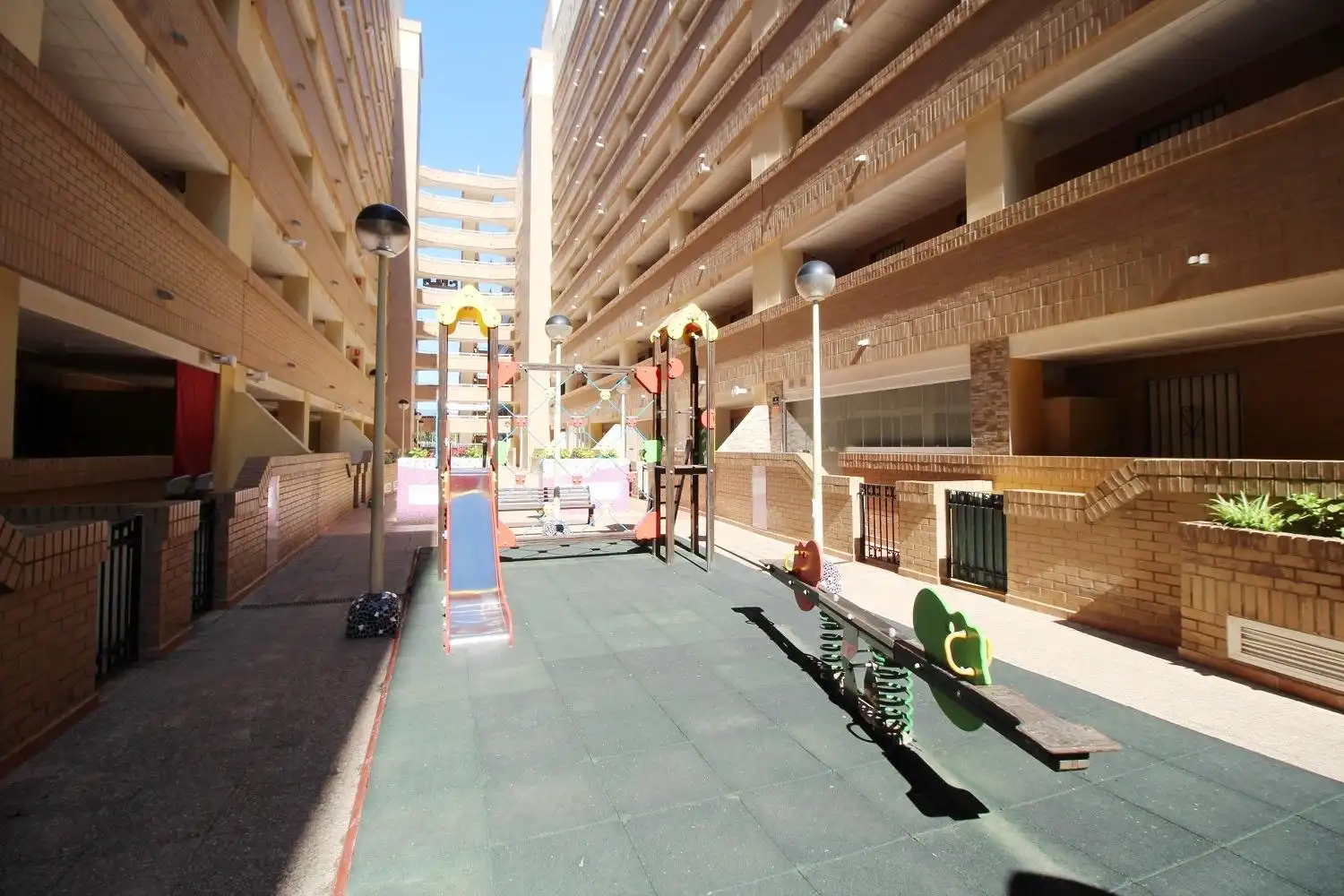Exterior view of Apartments for sale in Oropesa del Mar / Orpesa  with Air Conditioner, Private garden and Terrace