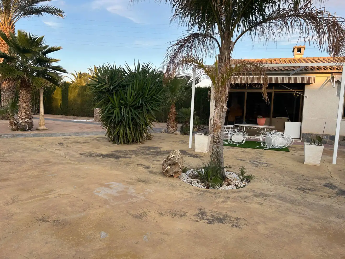 Garden of Houses for sale in Elche / Elx  with Air Conditioner, Heating and Private garden