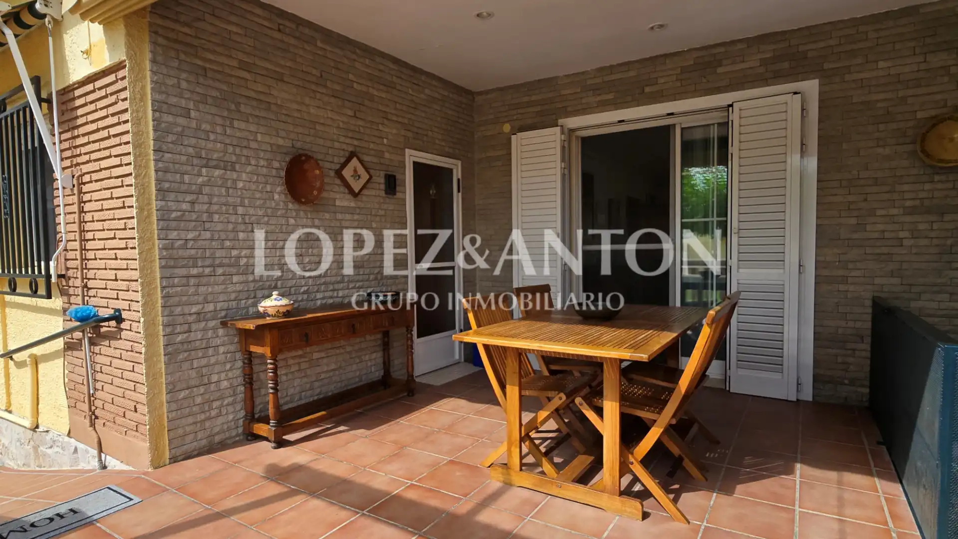 Terrace of Houses for sale in L'Eliana  with Air Conditioner, Private garden and Terrace