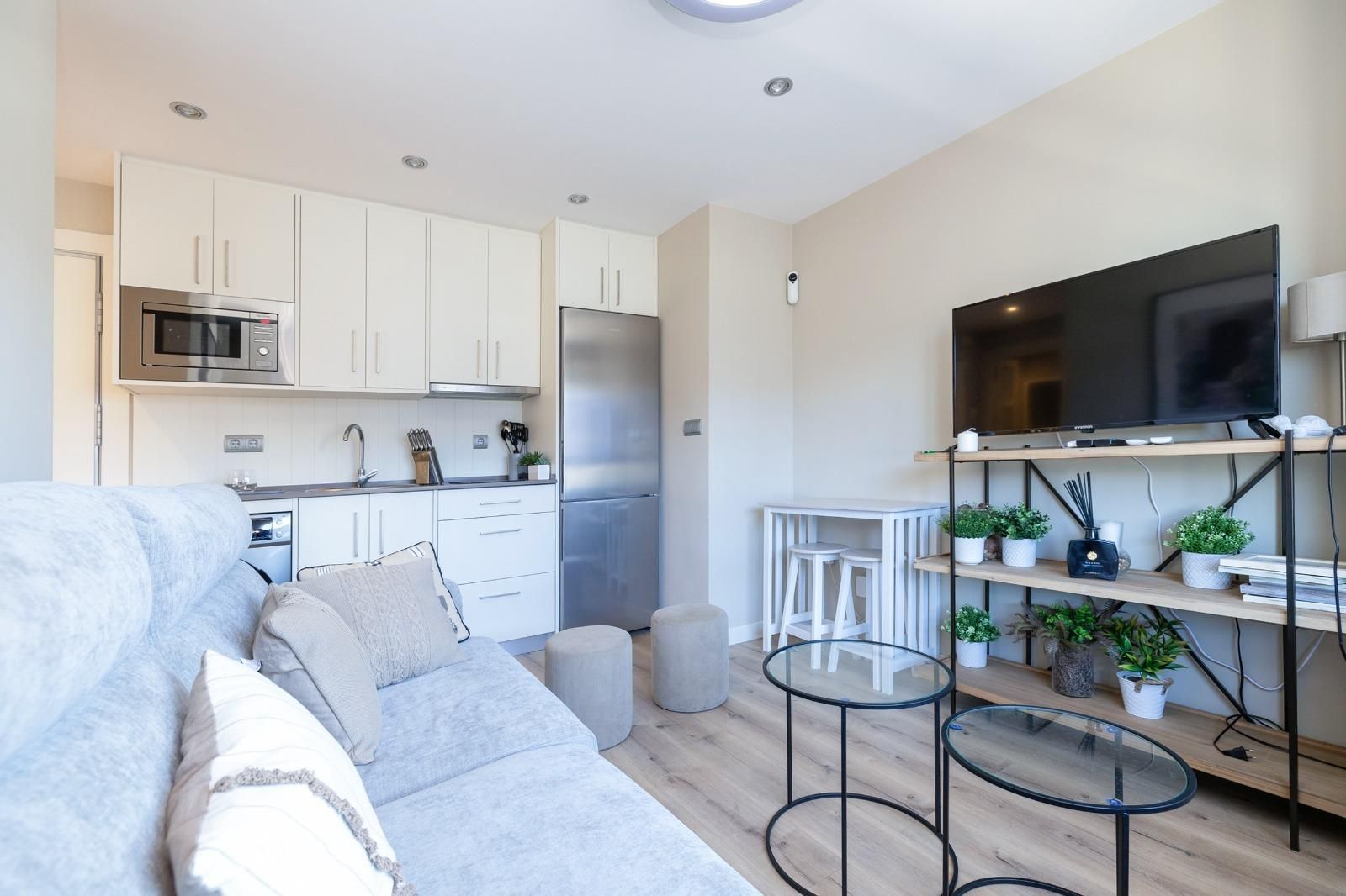 Kitchen of Apartment to rent in  Granada Capital  with Heating