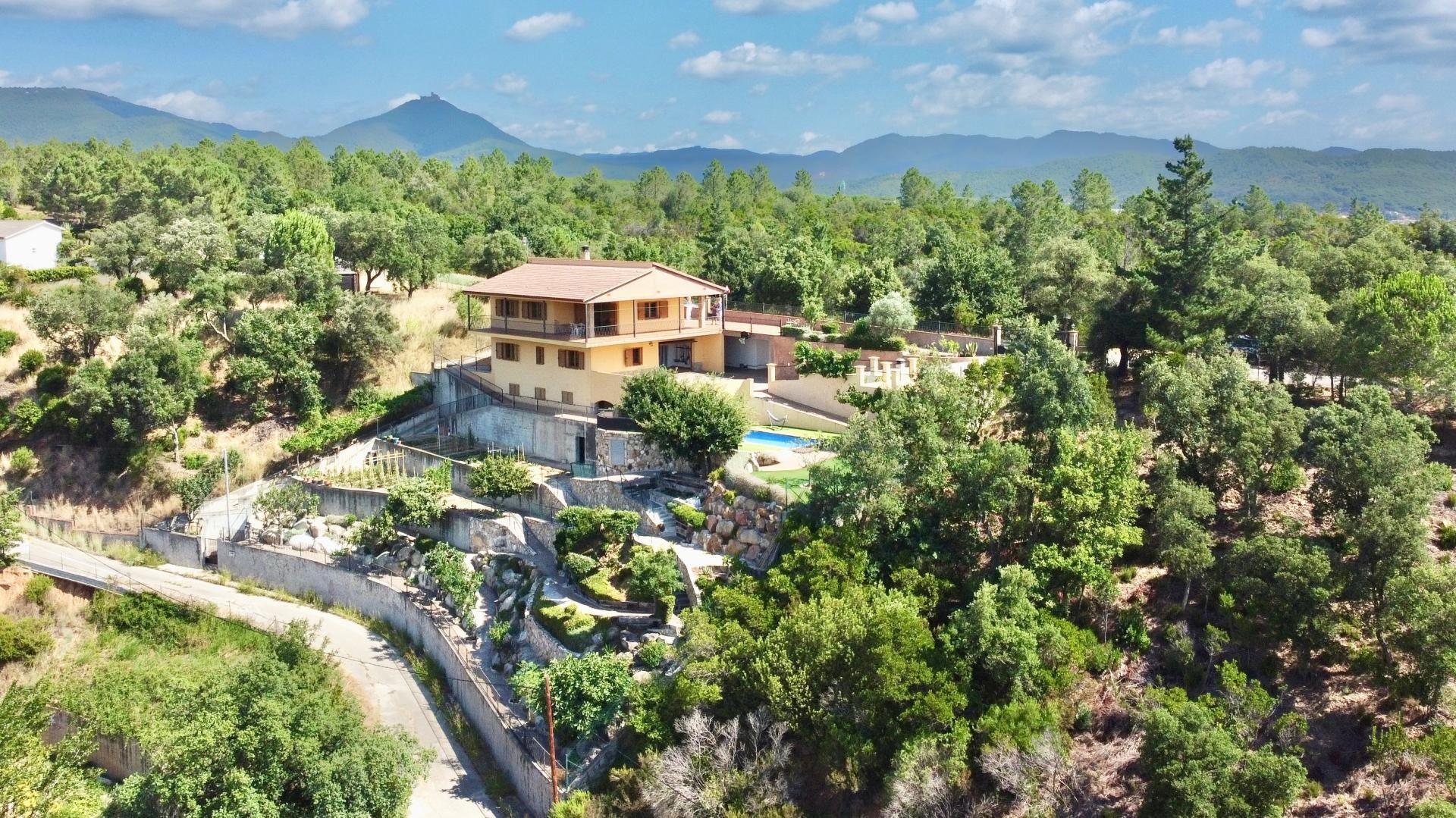 Garden of House or chalet for sale in Riells i Viabrea  with Air Conditioner, Terrace and Swimming Pool