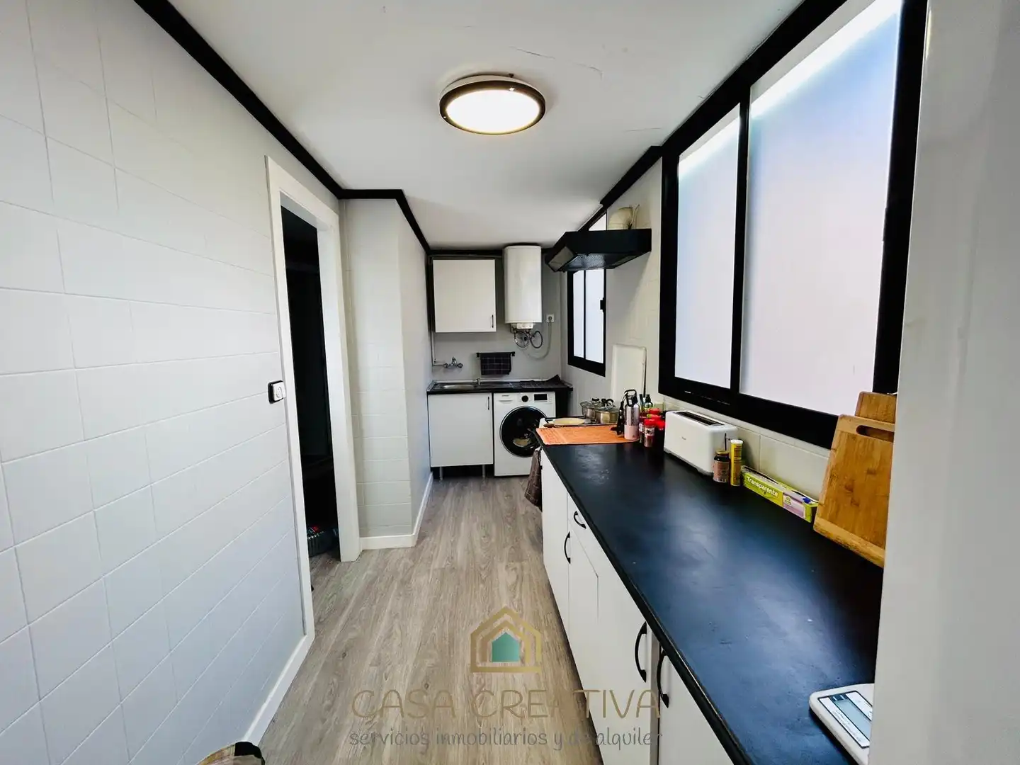 Küche von Wohnung zum Verkauf in Gandia mit Privatgarten, Terrasse und Möbliert