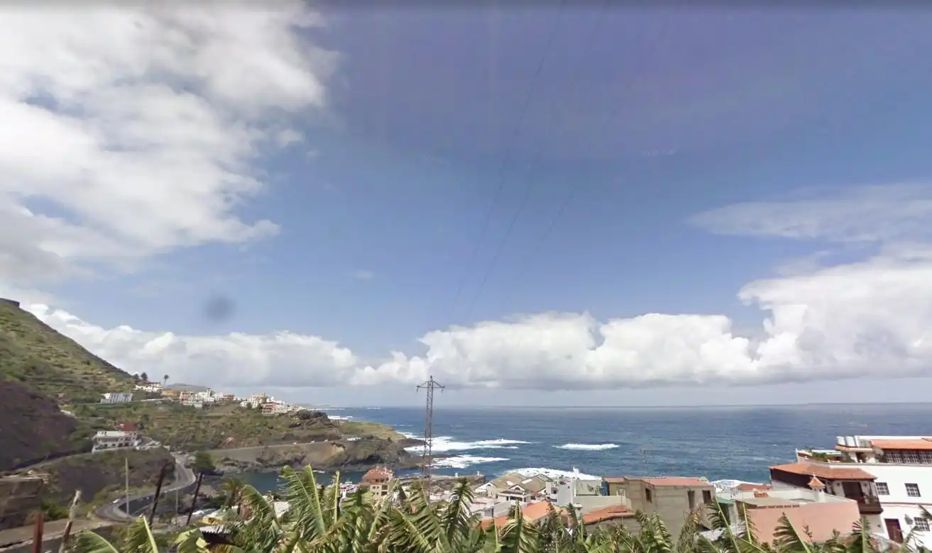 Vista exterior de Casa o xalet en venda en Garachico amb Aire condicionat, Jardí privat i Terrassa