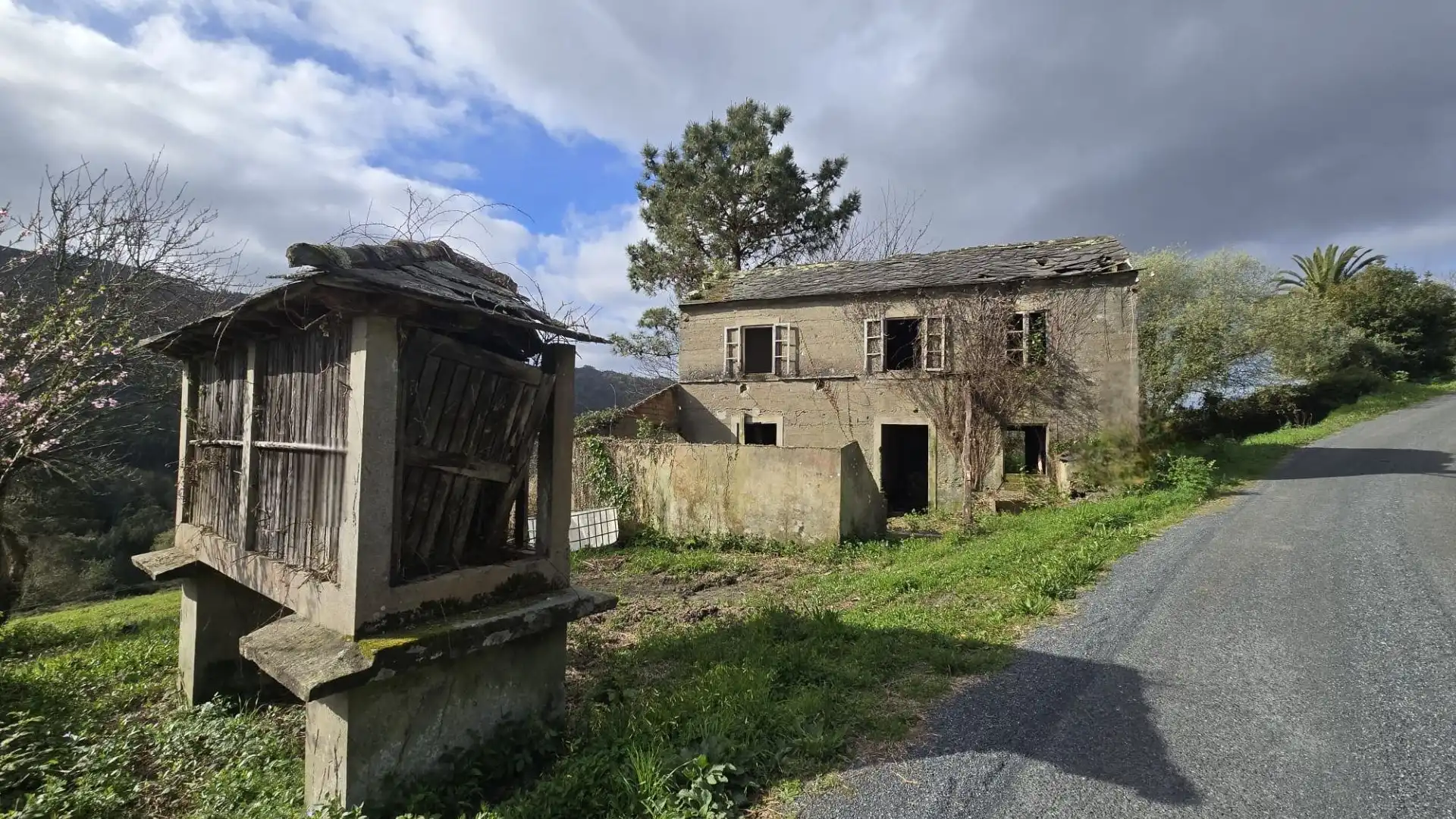 Exterior view of Country homes for sale in San Sadurniño  with Private garden