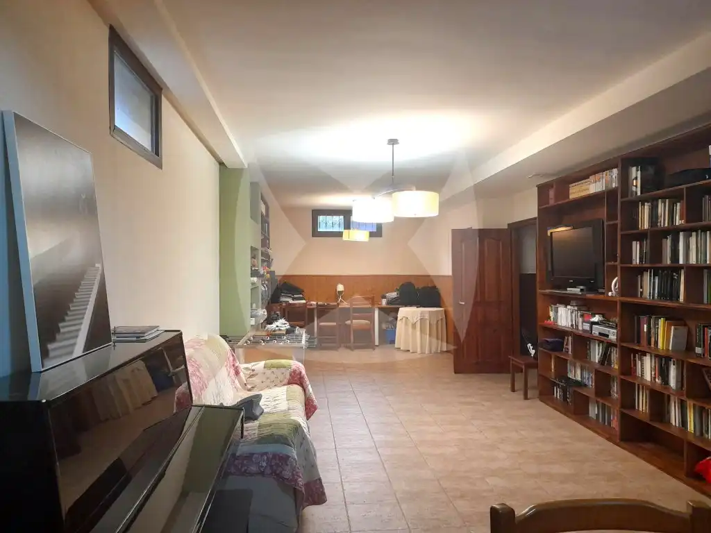 Casa o xalet en venda a Río Búrdalo, Avenida Elvas